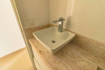 Apartamento para alugar com 88m², 3 quartos e 2 vagas Apartamento para alugar com 88m², 3 quartos e 2 vagasBanheiro 2