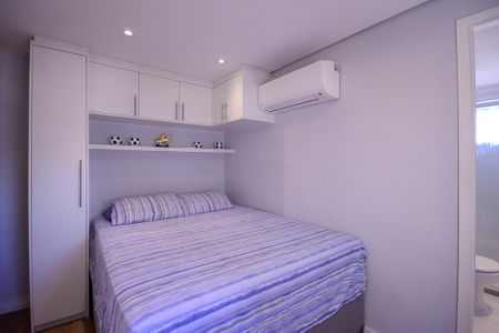 Apartamento à venda com 144m², 3 quartos e 2 vagasQuarto 2 - Suite