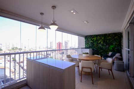 Apartamento à venda com 144m², 3 quartos e 2 vagasSala - Varanda