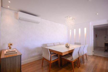 Apartamento à venda com 144m², 3 quartos e 2 vagasSala