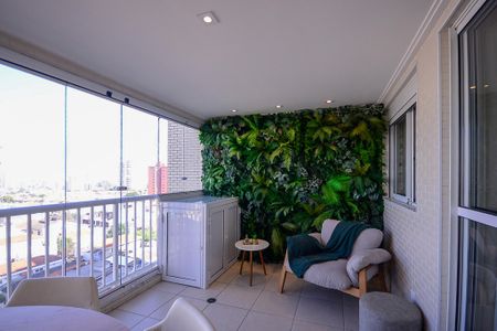 Apartamento à venda com 144m², 3 quartos e 2 vagasSala - Varanda