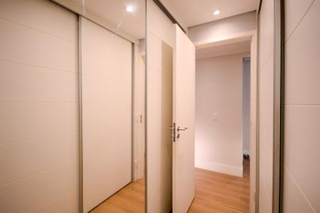 Apartamento à venda com 144m², 3 quartos e 2 vagasQuarto 1 - Suite