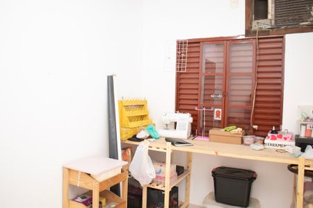 Casa à venda com 232m², 4 quartos e sem vaga Casa à venda com 232m², 4 quartos e sem vagaQuarto 2