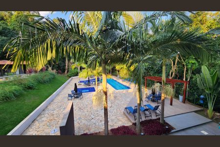 Casa de condomínio à venda com 275m², 3 quartos e 4 vagasÁrea comum