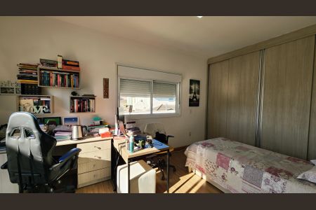 Casa de condomínio à venda com 275m², 3 quartos e 4 vagasQuarto