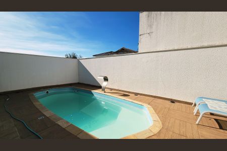 Casa de condomínio à venda com 275m², 3 quartos e 4 vagasVaranda Gourmet