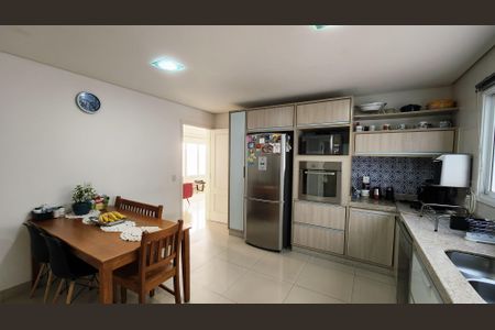 Casa de condomínio à venda com 275m², 3 quartos e 4 vagasCozinha