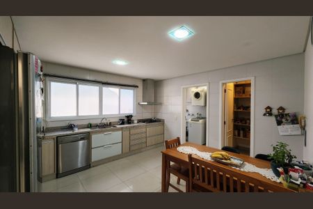 Casa de condomínio à venda com 275m², 3 quartos e 4 vagasCozinha