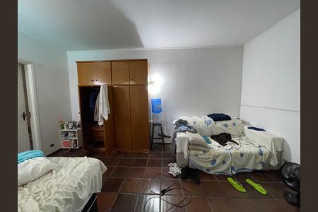 Casa à venda com 367m², 5 quartos e 2 vagas Casa à venda com 367m², 5 quartos e 2 vagasQuarto 5