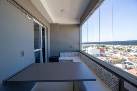 Apartamento para alugar com 39m², 1 quarto e 1 vaga Apartamento para alugar com 39m², 1 quarto e 1 vagaVaranda da Sala
