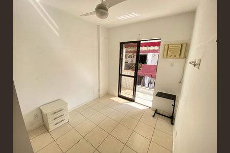 Apartamento à venda com 94m², 3 quartos e 2 vagasSuíte
