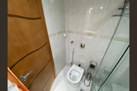 Apartamento à venda com 94m², 3 quartos e 2 vagasBanheiro da Suíte