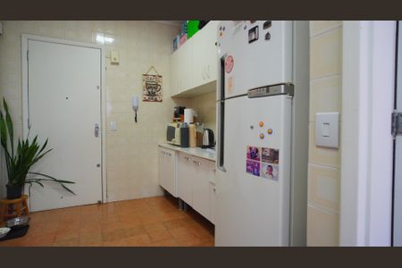 Apartamento à venda com 75m², 3 quartos e 1 vaga Apartamento à venda com 75m², 3 quartos e 1 vagaCozinha