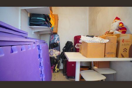 Quarto 3 de serviço  de apartamento à venda com 3 quartos, 75m² em Floresta, Porto Alegre