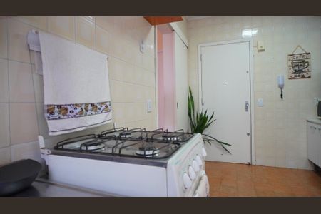 Apartamento à venda com 75m², 3 quartos e 1 vaga Apartamento à venda com 75m², 3 quartos e 1 vagaCozinha