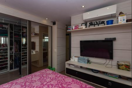 Apartamento à venda com 100m², 2 quartos e 2 vagasSuíte 1