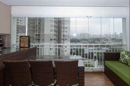 Apartamento à venda com 100m², 2 quartos e 2 vagasVaranda Gourmet