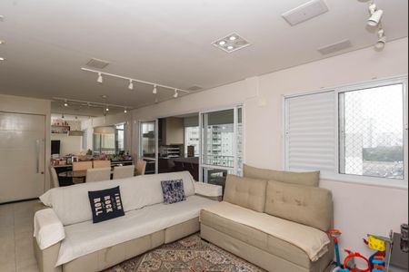 Apartamento à venda com 100m², 2 quartos e 2 vagasSala