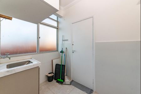 Apartamento à venda com 65m², 2 quartos e 1 vagaÁrea de Serviço