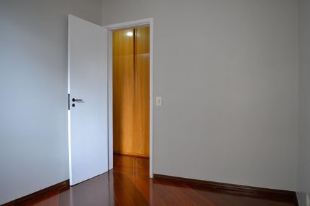 Apartamento para alugar com 90m², 4 quartos e 2 vagasQuarto 2