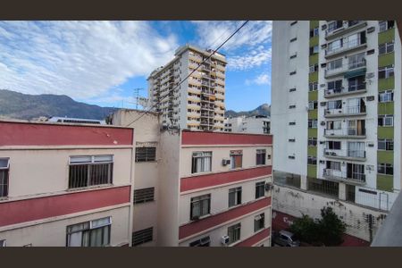Apartamento à venda com 70m², 3 quartos e sem vaga Apartamento à venda com 70m², 3 quartos e sem vagaVista da Sala