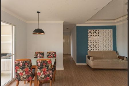 Apartamento à venda com 80m², 3 quartos e 2 vagasSala