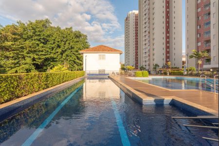 Apartamento à venda com 80m², 3 quartos e 2 vagasÁrea comum - Piscina