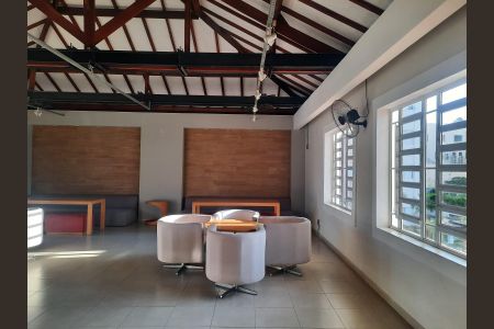 Apartamento à venda com 80m², 3 quartos e 2 vagasÁrea comum - Salão de festas