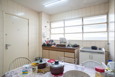 Apartamento à venda com 127m², 3 quartos e 1 vaga Apartamento à venda com 127m², 3 quartos e 1 vagaCozinha