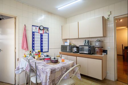 Apartamento à venda com 127m², 3 quartos e 1 vaga Apartamento à venda com 127m², 3 quartos e 1 vagaCozinha