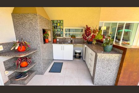 Casa de condomínio à venda com 400m², 5 quartos e 2 vagasÁrea comum - Churrasqueira