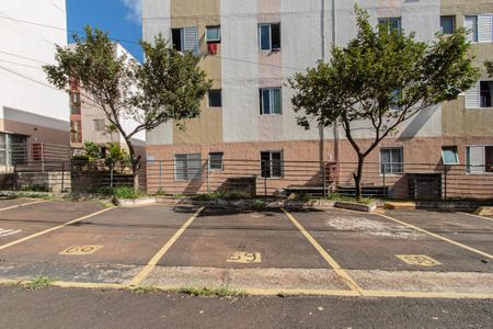 Apartamento para alugar com 53m², 2 quartos e 1 vaga Apartamento para alugar com 53m², 2 quartos e 1 vagaÁrea comum - Vaga