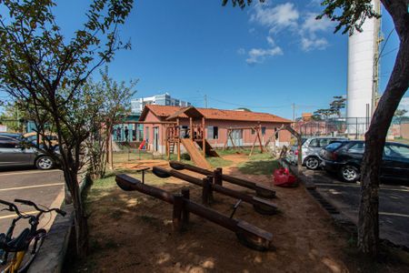 Apartamento para alugar com 53m², 2 quartos e 1 vaga Apartamento para alugar com 53m², 2 quartos e 1 vagaÁrea comum - Playground