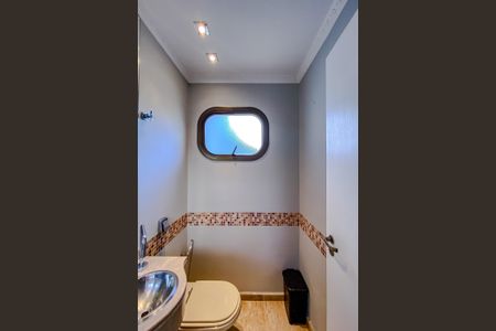 Apartamento à venda com 220m², 3 quartos e 2 vagasLavabo