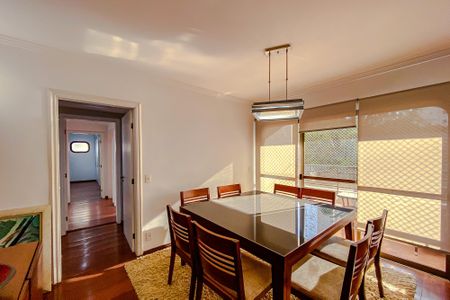 Apartamento à venda com 220m², 3 quartos e 2 vagasSala de Jantar