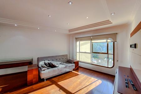 Apartamento à venda com 220m², 3 quartos e 2 vagasSala