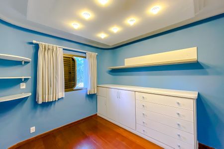 Apartamento à venda com 220m², 3 quartos e 2 vagasQuarto 2