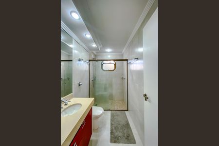 Apartamento à venda com 220m², 3 quartos e 2 vagasBanheiro