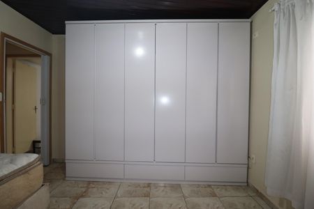 Casa à venda com 348m², 3 quartos e 12 vagasCasa 1 - Quarto 2