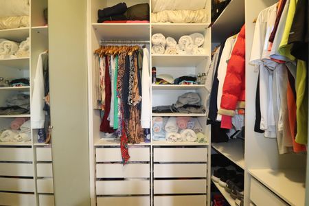 Casa à venda com 348m², 3 quartos e 12 vagasCasa 2 - Quarto 1 closet