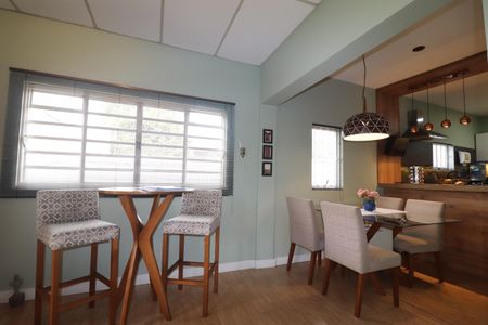 Casa à venda com 348m², 3 quartos e 12 vagasCasa 2 - Sala