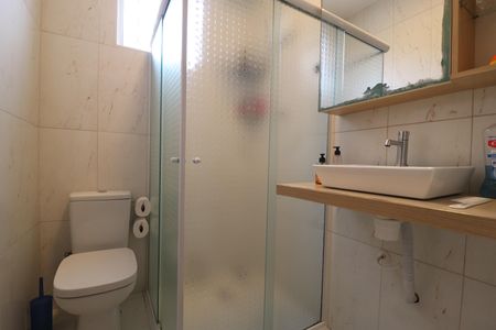 Casa à venda com 348m², 3 quartos e 12 vagasCasa 2 - Banheiro