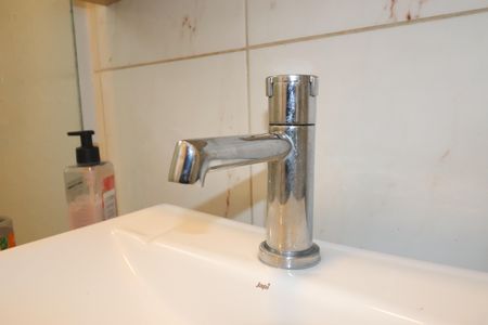 Casa à venda com 348m², 3 quartos e 12 vagasCasa 2 - Banheiro