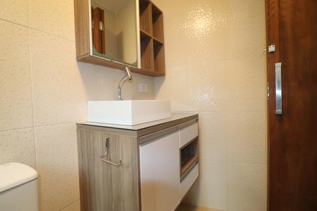 Casa à venda com 348m², 3 quartos e 12 vagasCasa 1 - Banheiro Quarto 1 suíte