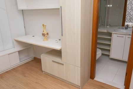 Apartamento para alugar com 164m², 4 quartos e 3 vagasSuíte 1