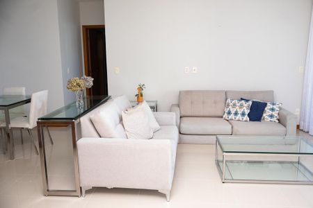 Apartamento para alugar com 164m², 4 quartos e 3 vagasSala