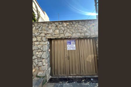 Casa para alugar com 300m², 3 quartos e 3 vagas Casa para alugar com 300m², 3 quartos e 3 vagasPlaca