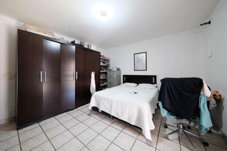 Casa à venda com 237m², 4 quartos e 1 vagaQuarto 2