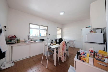 Casa à venda com 237m², 4 quartos e 1 vagaCozinha