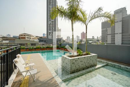 Apartamento para alugar com 39m², 1 quarto e 1 vaga Apartamento para alugar com 39m², 1 quarto e 1 vagaÁrea comum - Piscina
